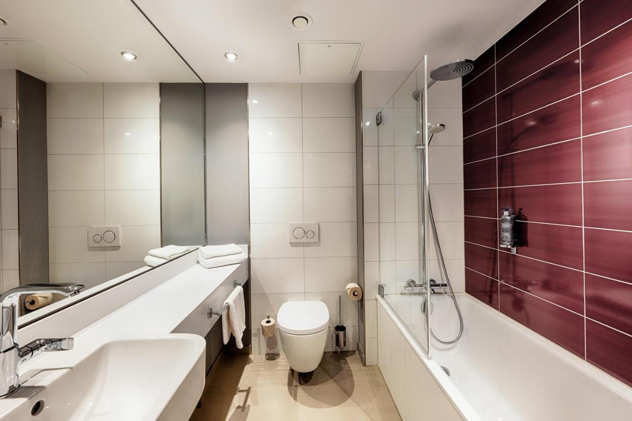 Premier Inn Darmstadt City Centre Zewnętrze zdjęcie